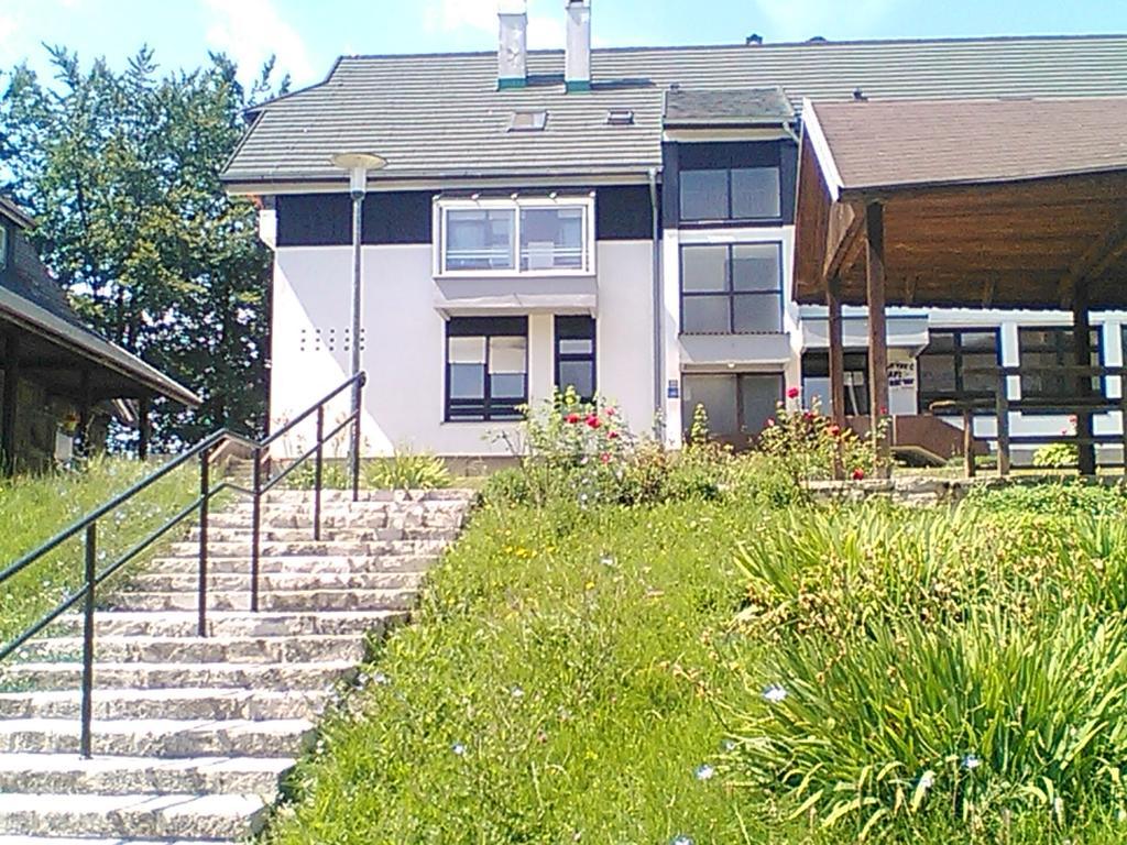 Art Apartman Plitvička Jezera Buitenkant foto